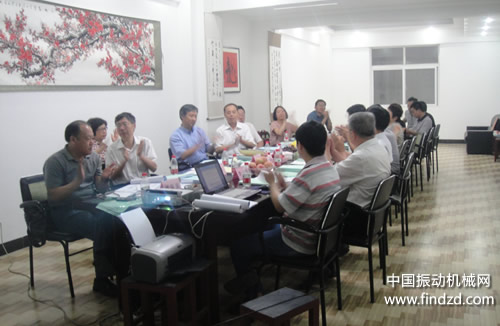 四达公司和郑州大学合作开发的科技成果鉴定会