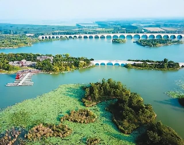 济宁市太白湖湿地景色